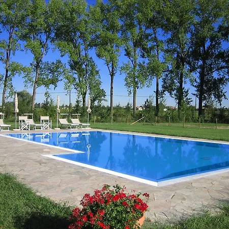 Selvatico Alloggio per agriturismo *